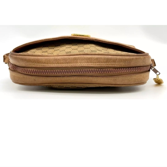 Authentic Gucci Crossbody in Micro GG Supreme Canvas and Leather - Picture 3 of 16